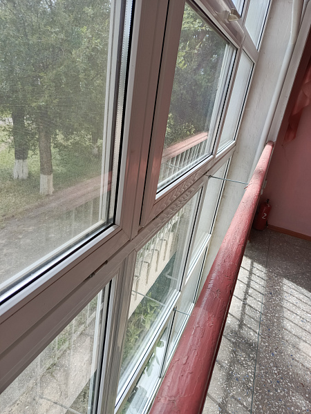 Установили витражные окна Reynaers в музыкальной школе (витражный фасад) фото 4